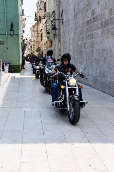 Moto-1-of-20